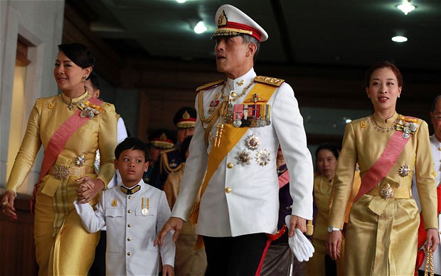 vajiralongkorn king of thailand net worth