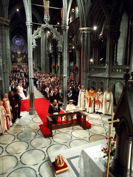 Harald_Sonja_consecration